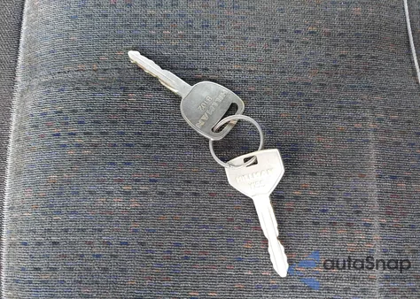 2002 Chevrolet Suburban 1500 Ls z USA, uszkodzony, nr VIN 3GNFK16Z52G273666